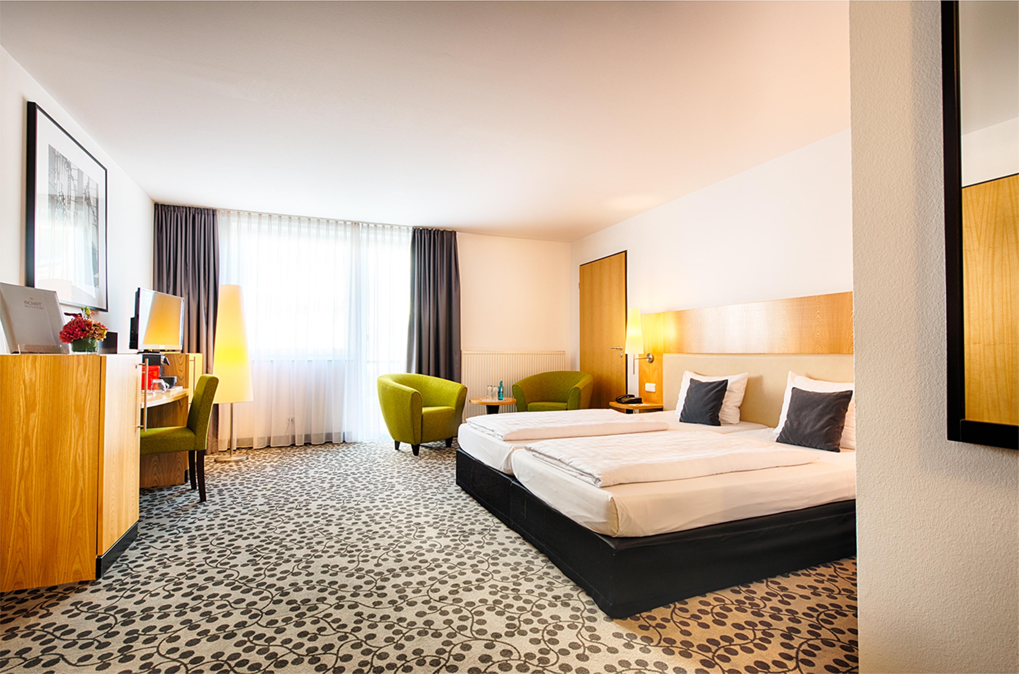 Achat Hotel Offenbach Plaza Exteriör bild