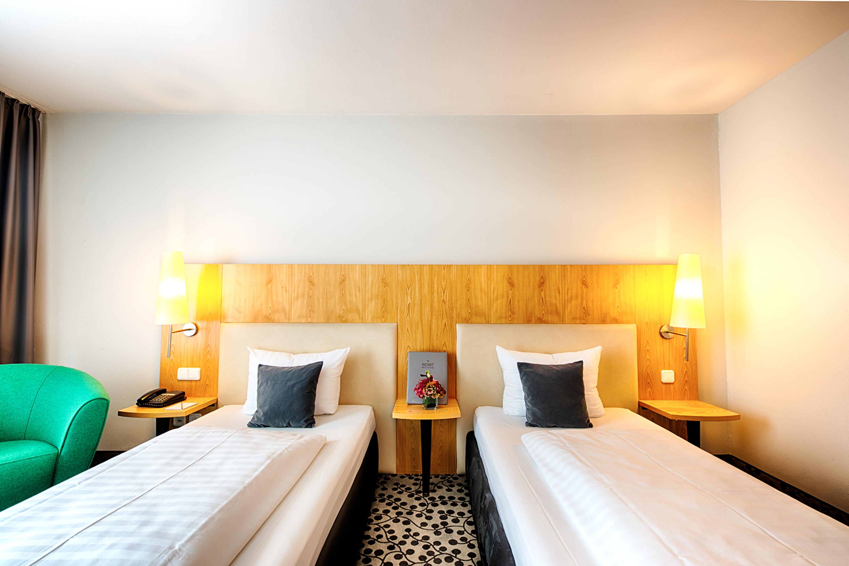 Achat Hotel Offenbach Plaza Exteriör bild