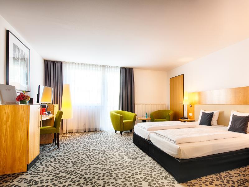 Achat Hotel Offenbach Plaza Exteriör bild